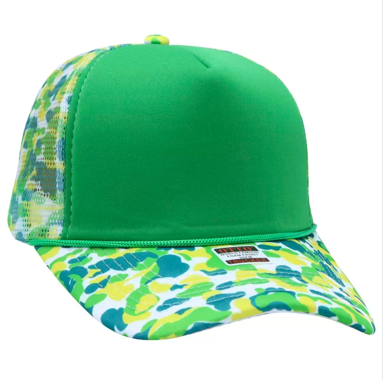 Camouflage brimmed mesh cap